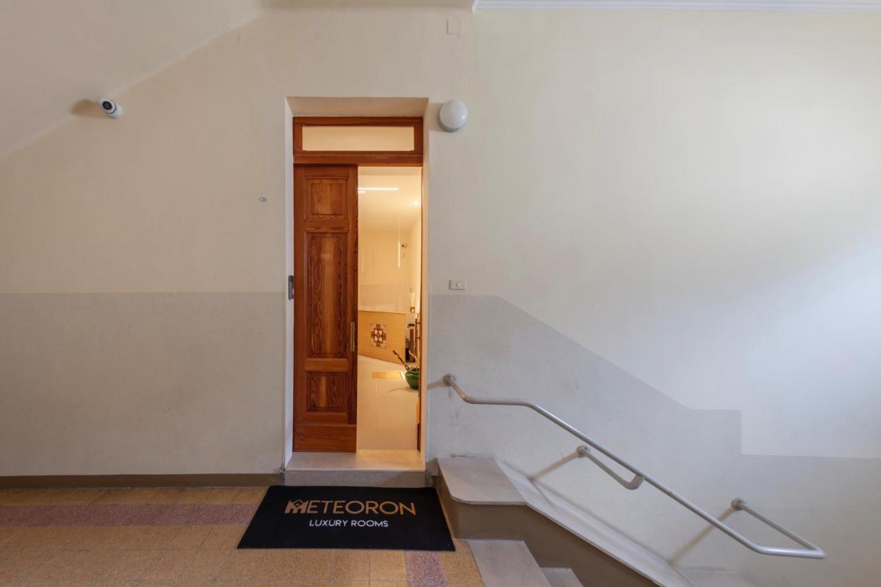 Meteoron Luxury Rooms Матера Екстер'єр фото